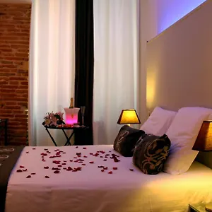 *** Hotel Des Arts Francia