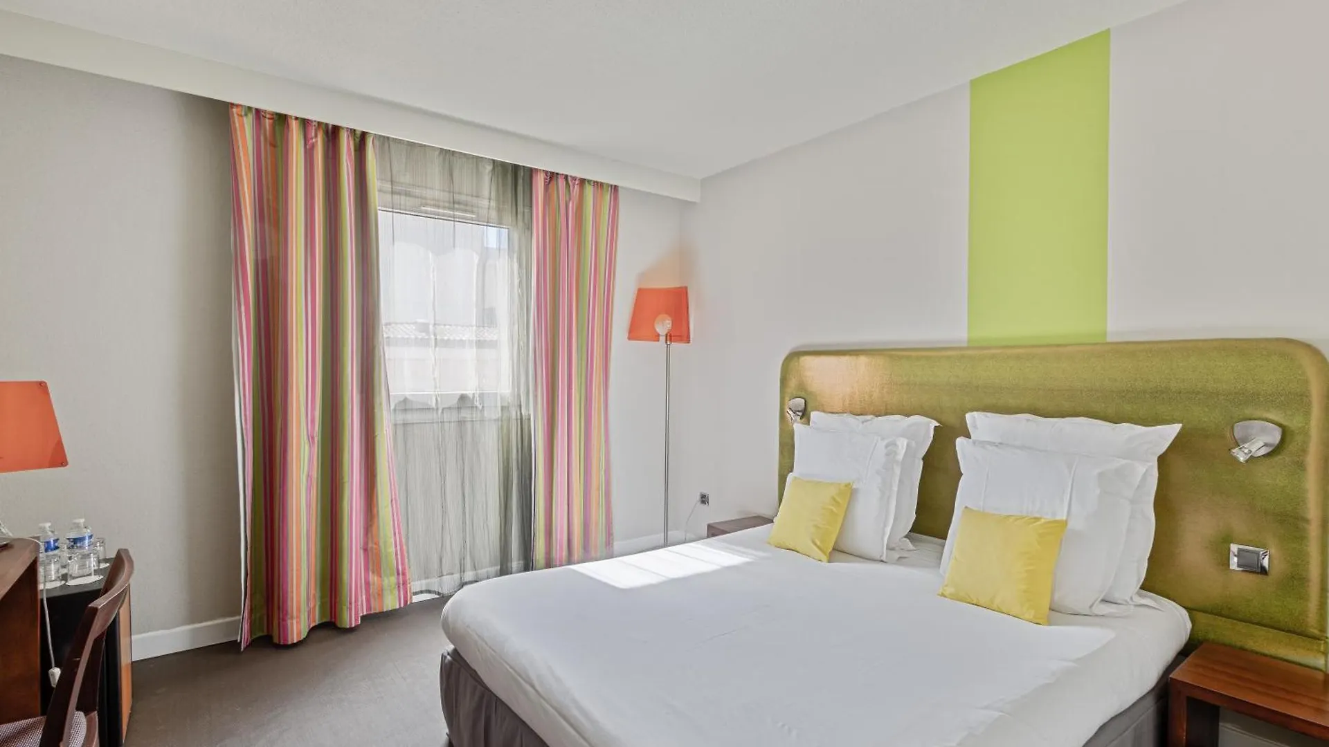 Hôtel Provence Draguignan 3*,  França